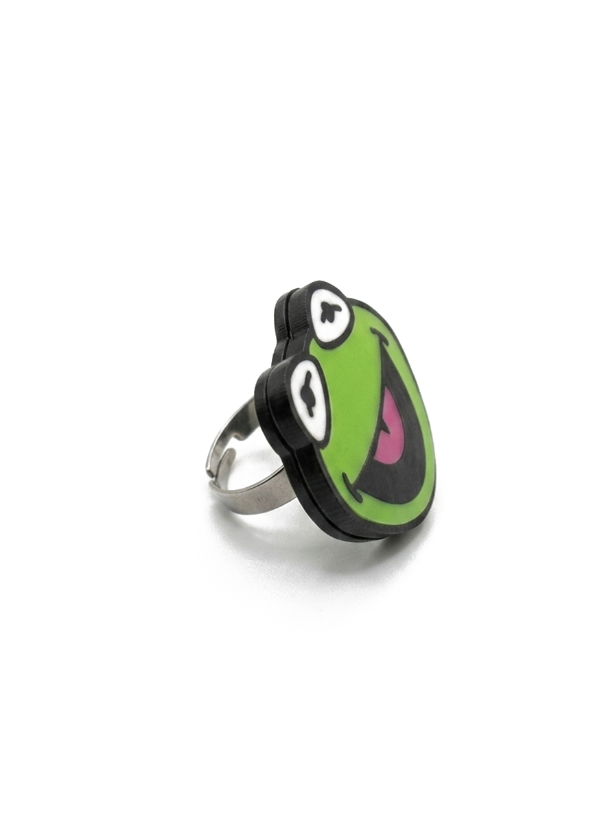 Anillo no es fácil ser verde 🐸